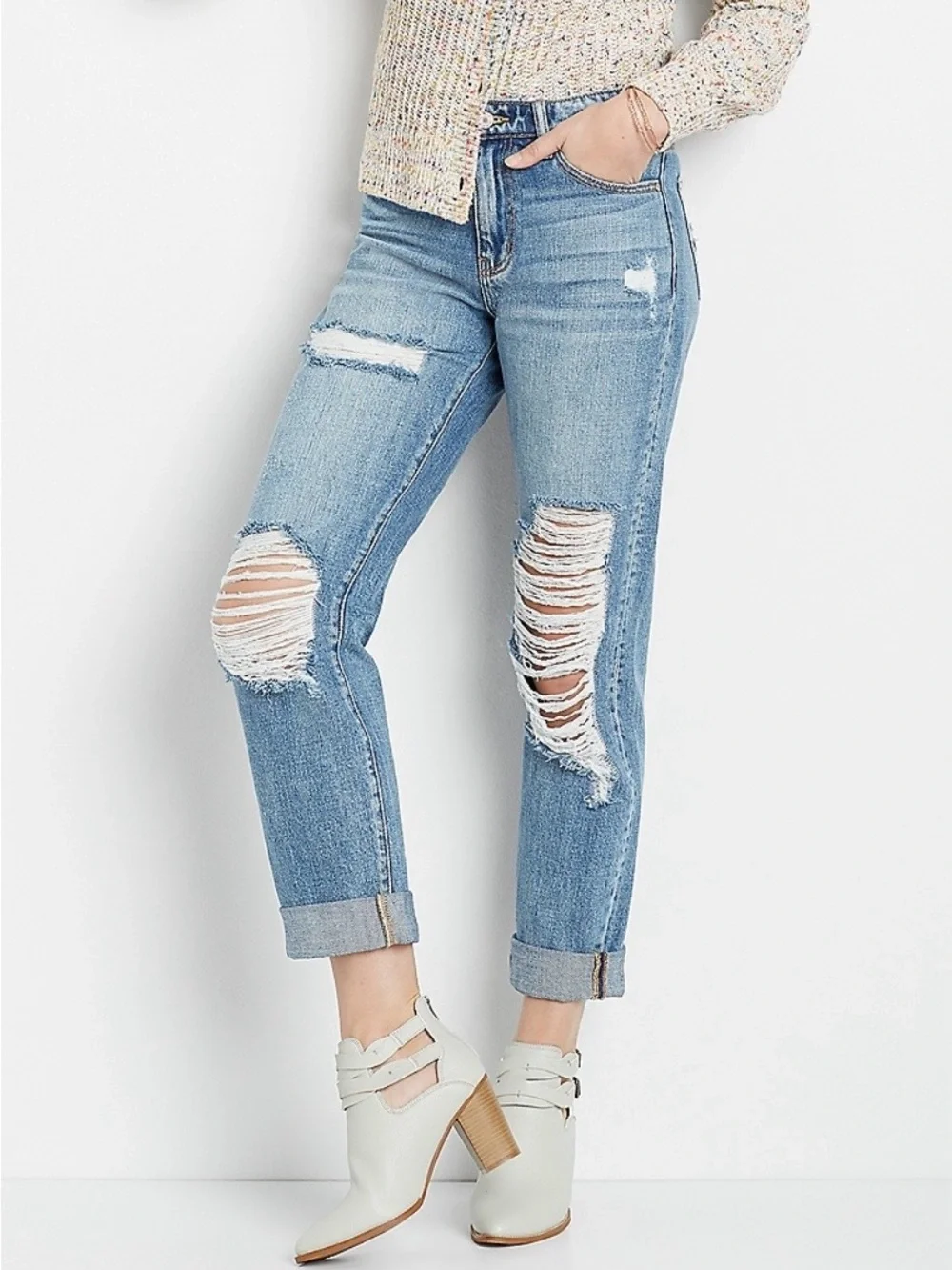 KanCan Size 29 High Rise Boyfriend 100% Cotton Distressed Jeans